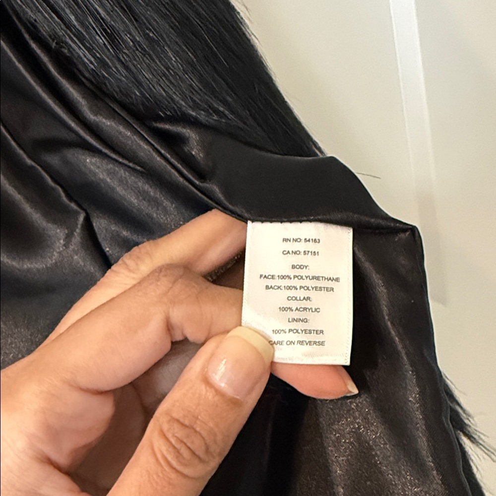 Marc New York Black Faux Fur Vest - Picture 2 of 4